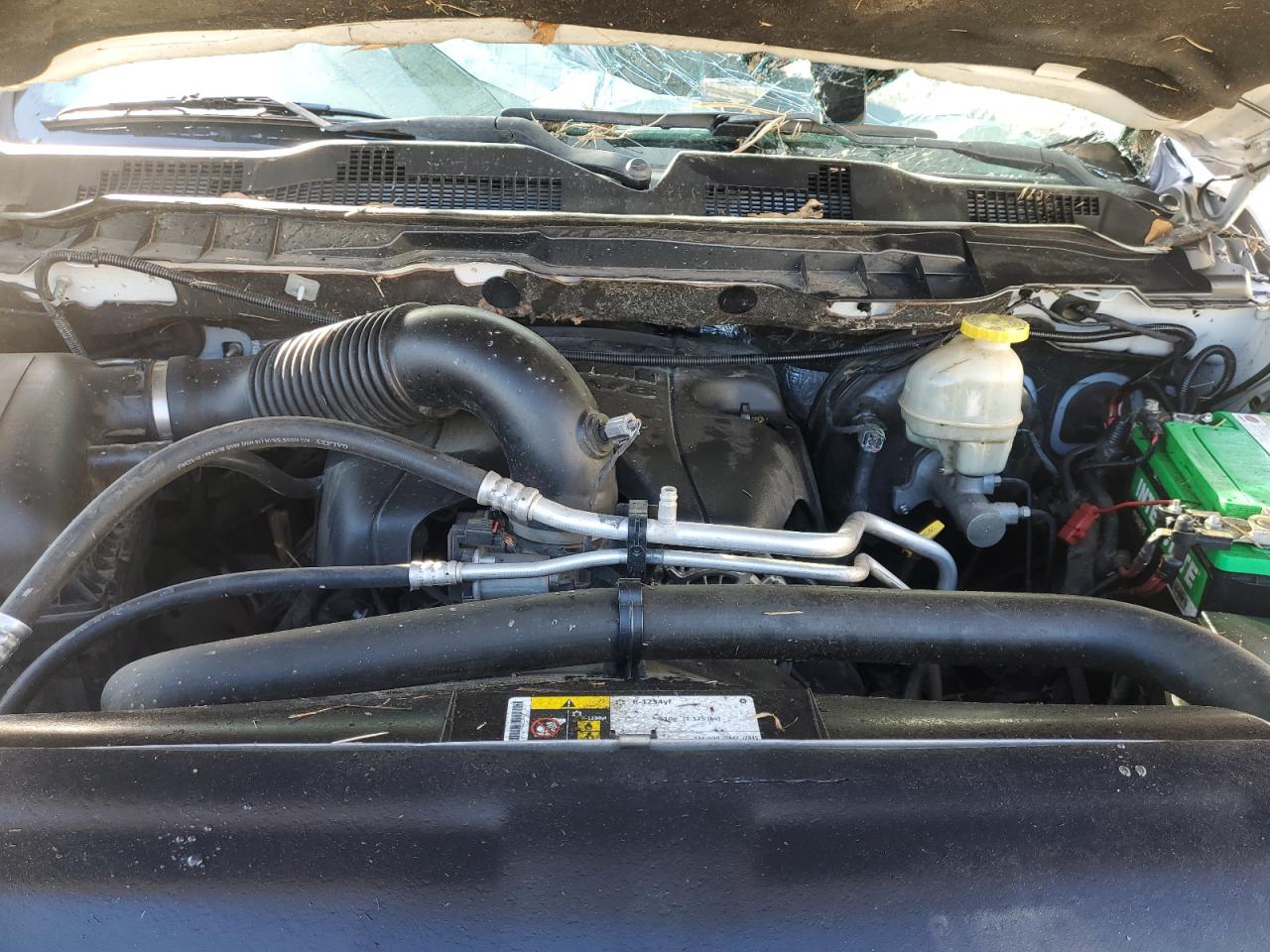 2016 RAM 1500 - Image 12
