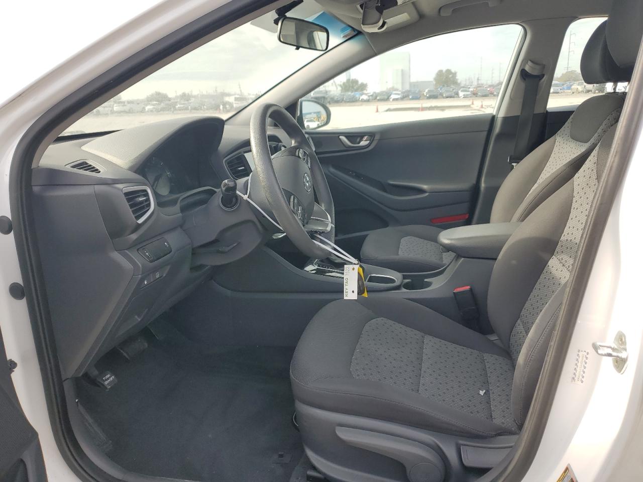2017 Hyundai IONIQ - Image 7