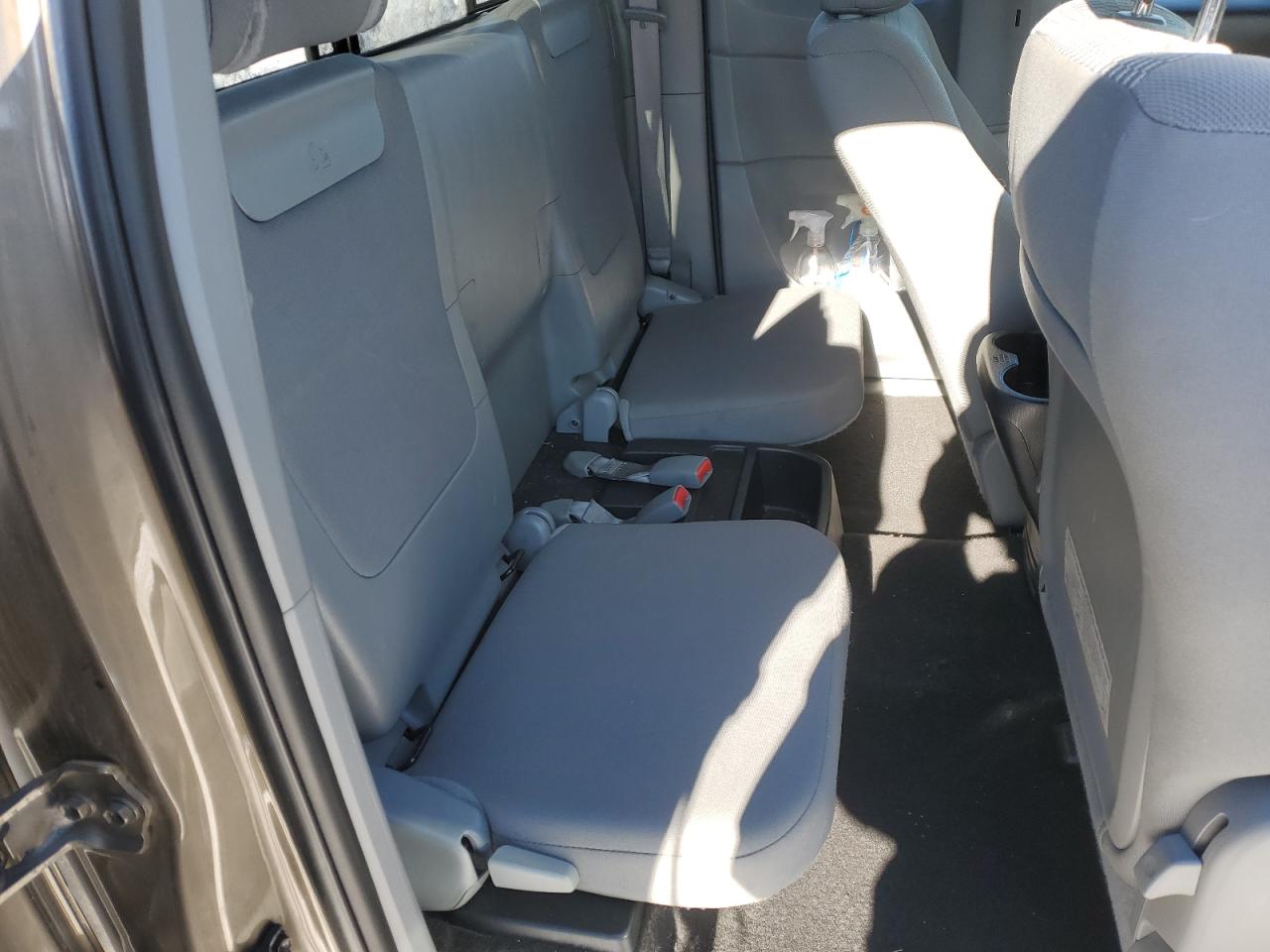2013 Toyota Tacoma - Image 10