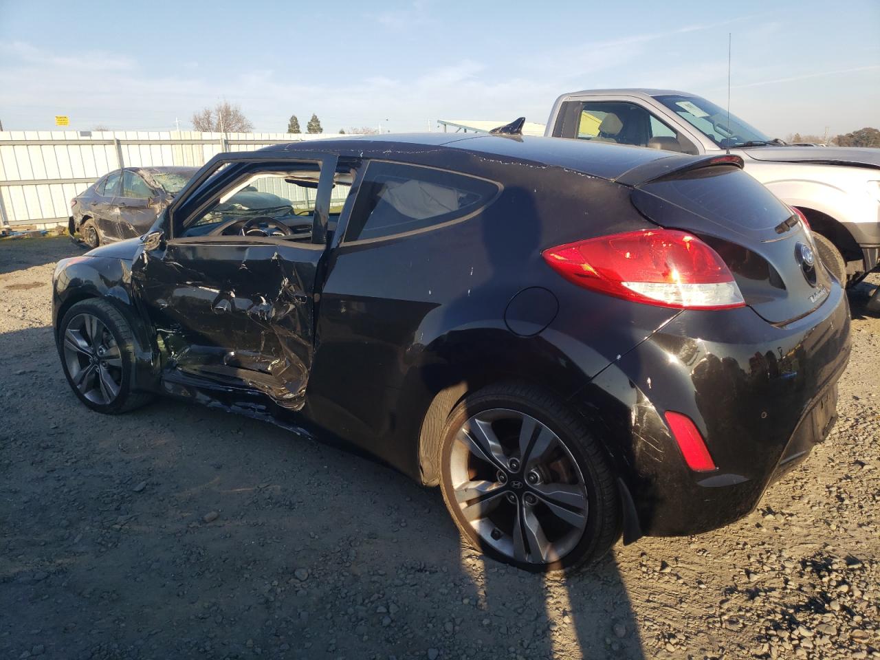 2012 Hyundai Veloster - Image 2