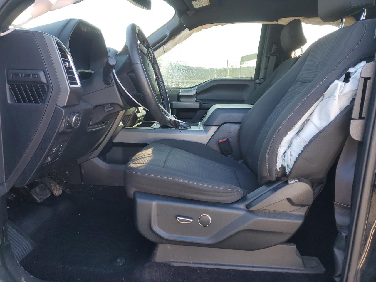 2015 Ford F-150 - Image 7