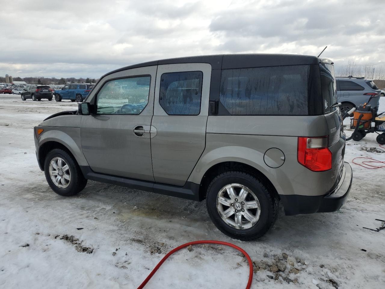 2008 Honda Element - Image 2
