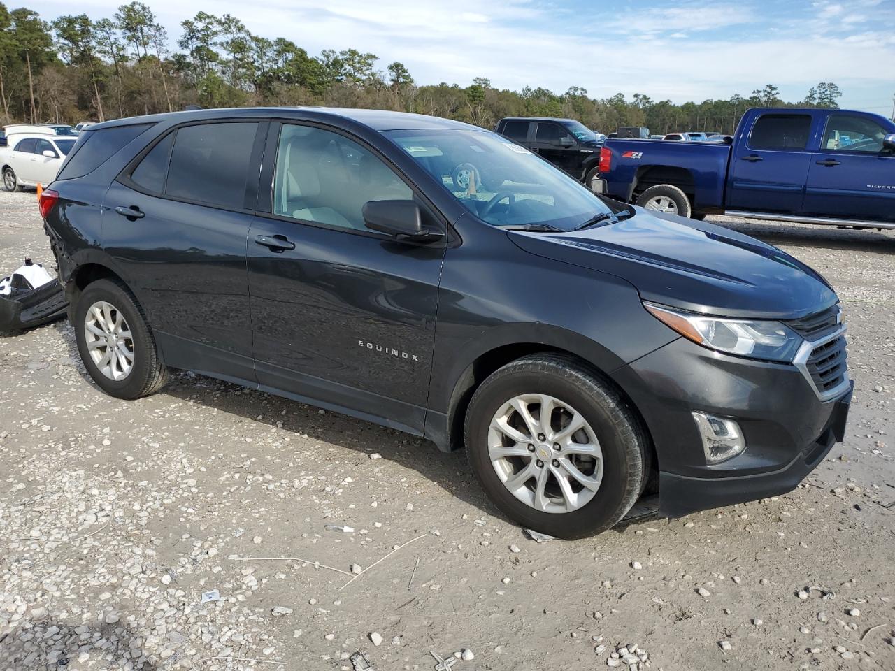 2019 Chevrolet Equinox - Image 4