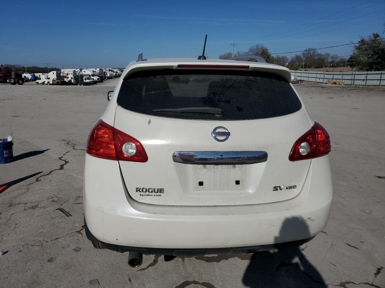 2011 Nissan Rogue - Image 6
