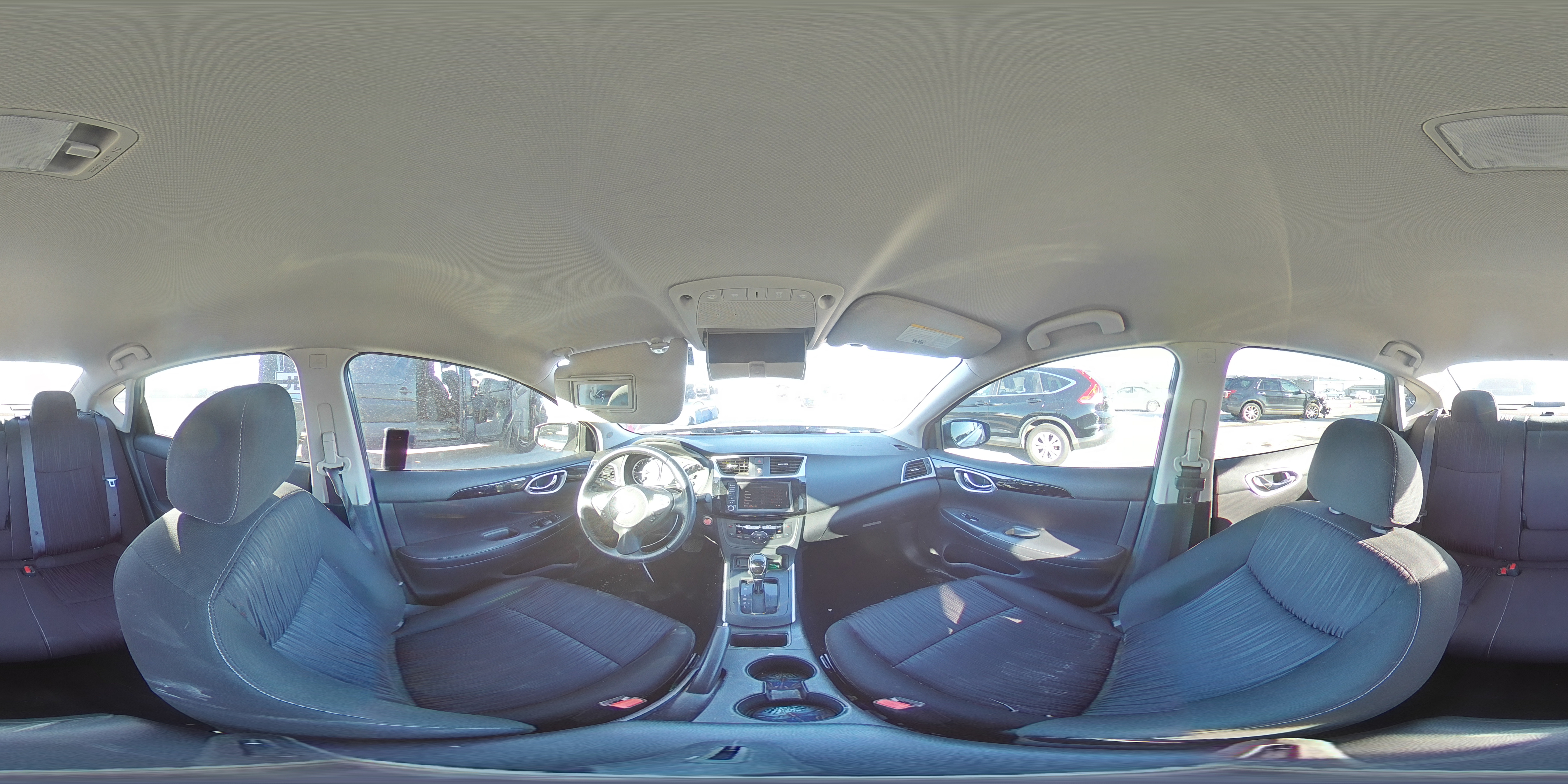 2019 Nissan Sentra - Image 13