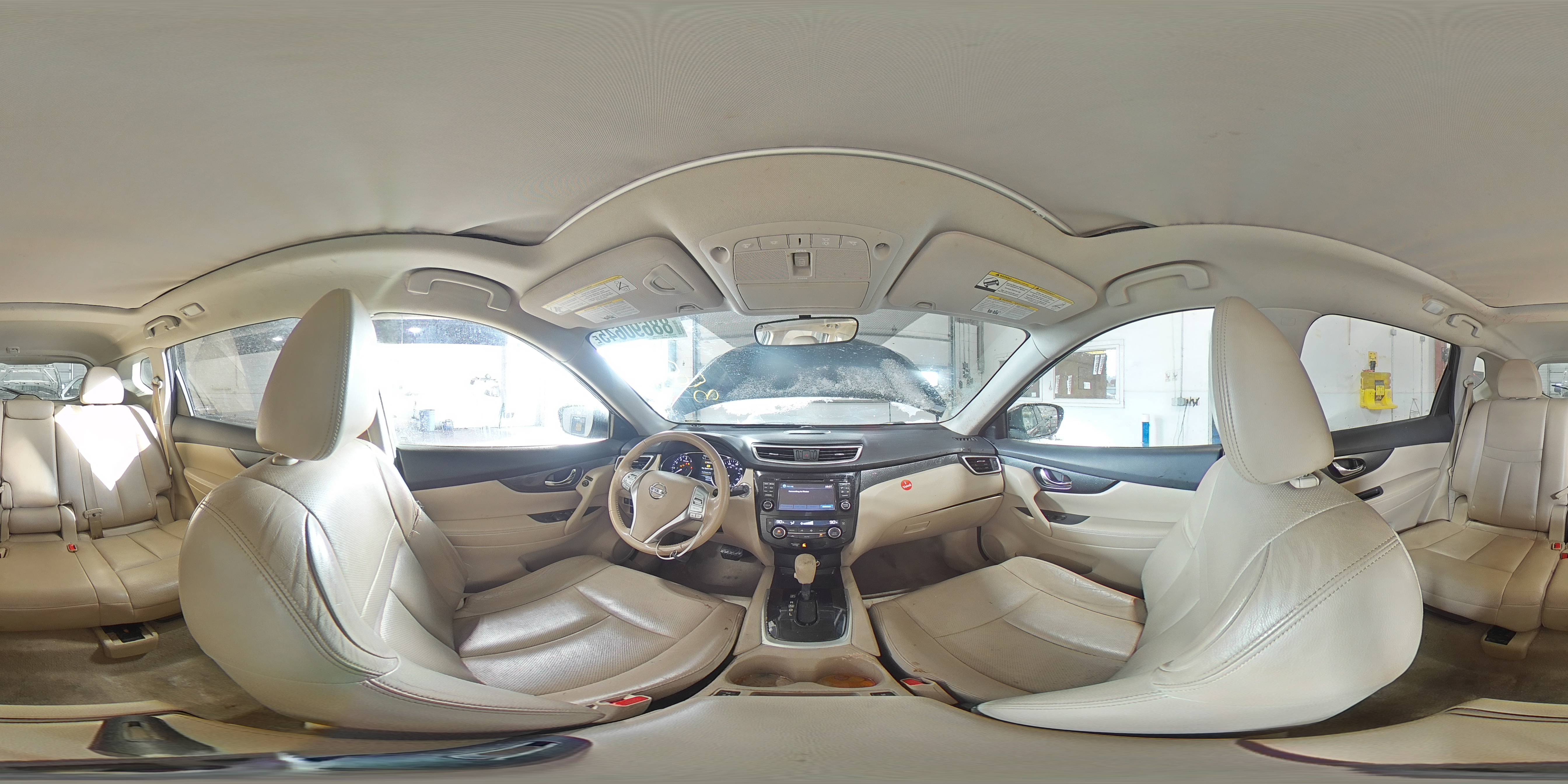 2014 Nissan Rogue - Image 14