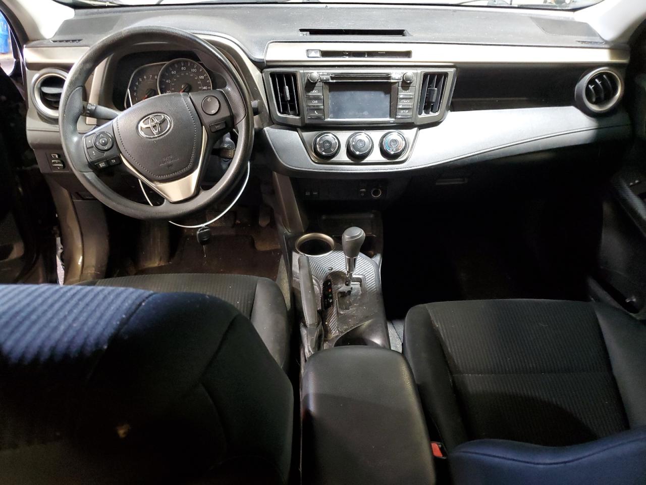 2015 Toyota RAV 4 - Image 8