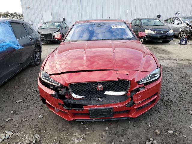  JAGUAR XE 2017 Красный
