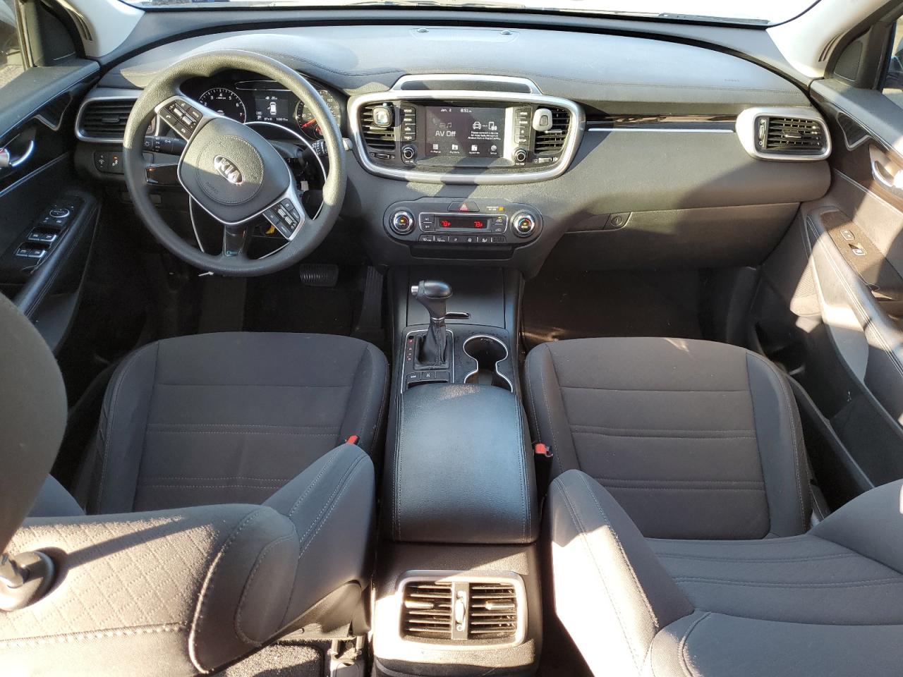 2019 Kia Sorento - Image 8