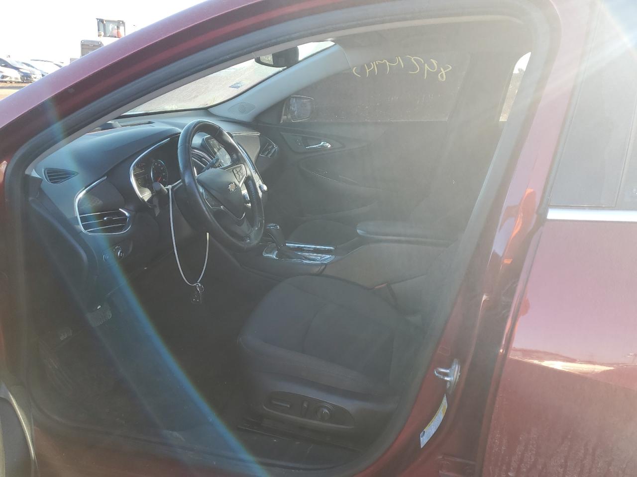 2018 Chevrolet Malibu - Image 7