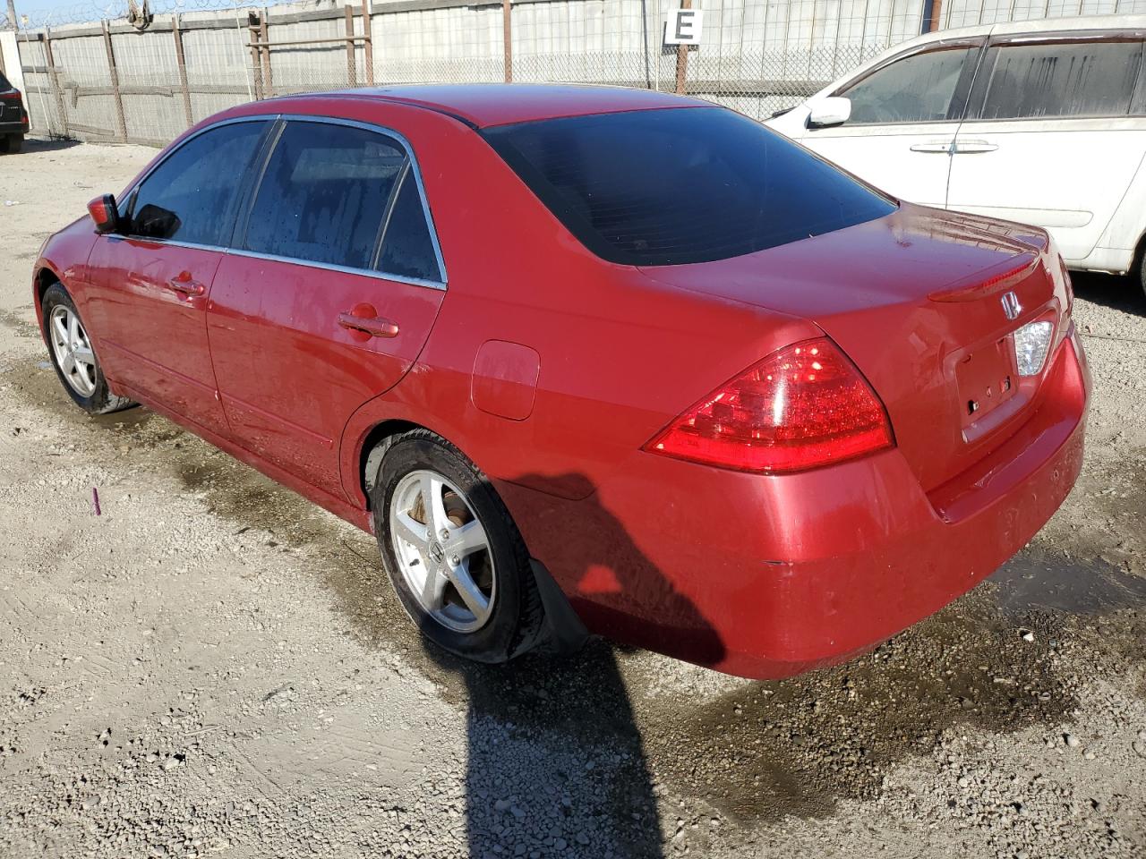 2007 Honda Accord - Image 2