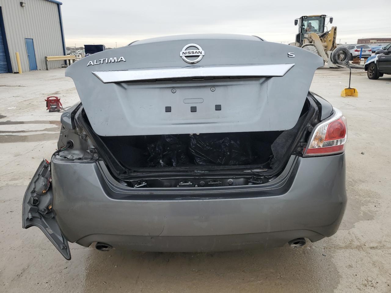 2015 Nissan Altima - Image 7