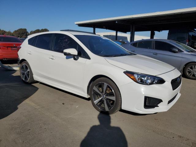  SUBARU IMPREZA 2018 Белый