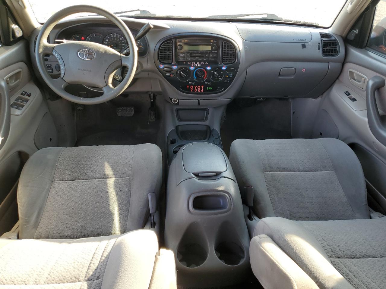 2004 Toyota Tundra - Image 8