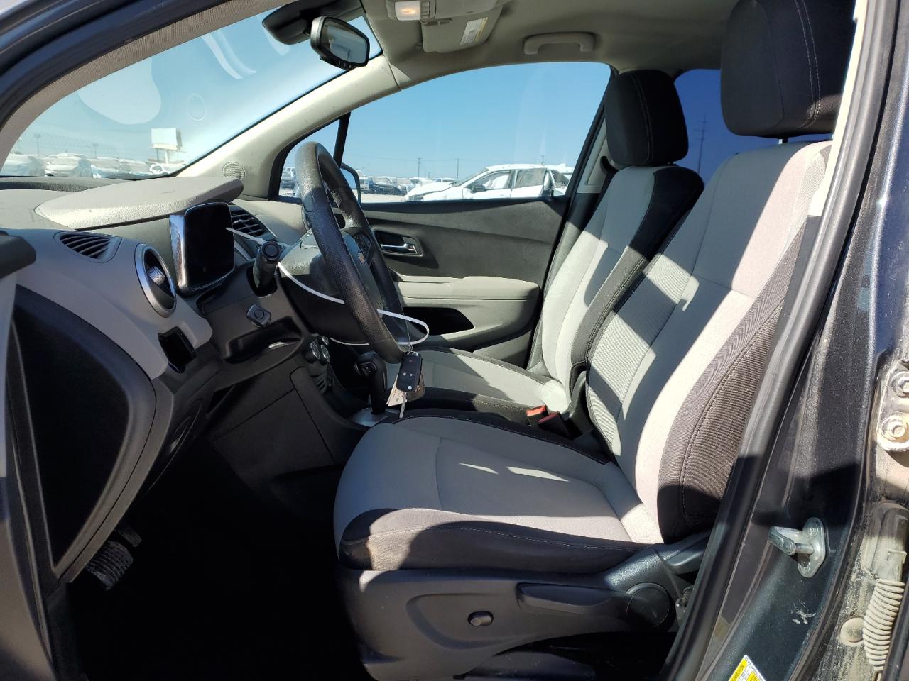 2016 Chevrolet Trax - Image 7