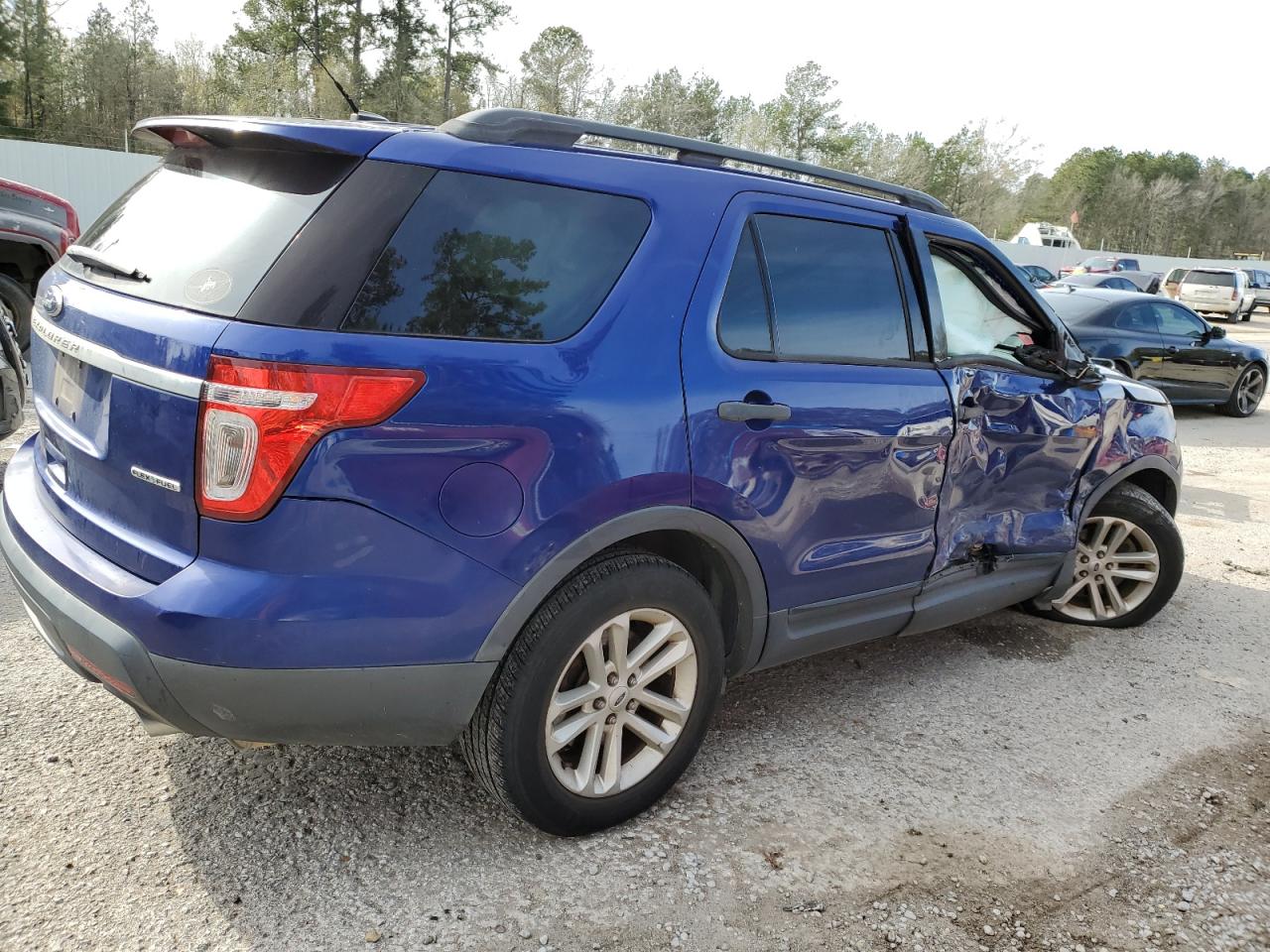 2015 Ford Explorer - Image 3
