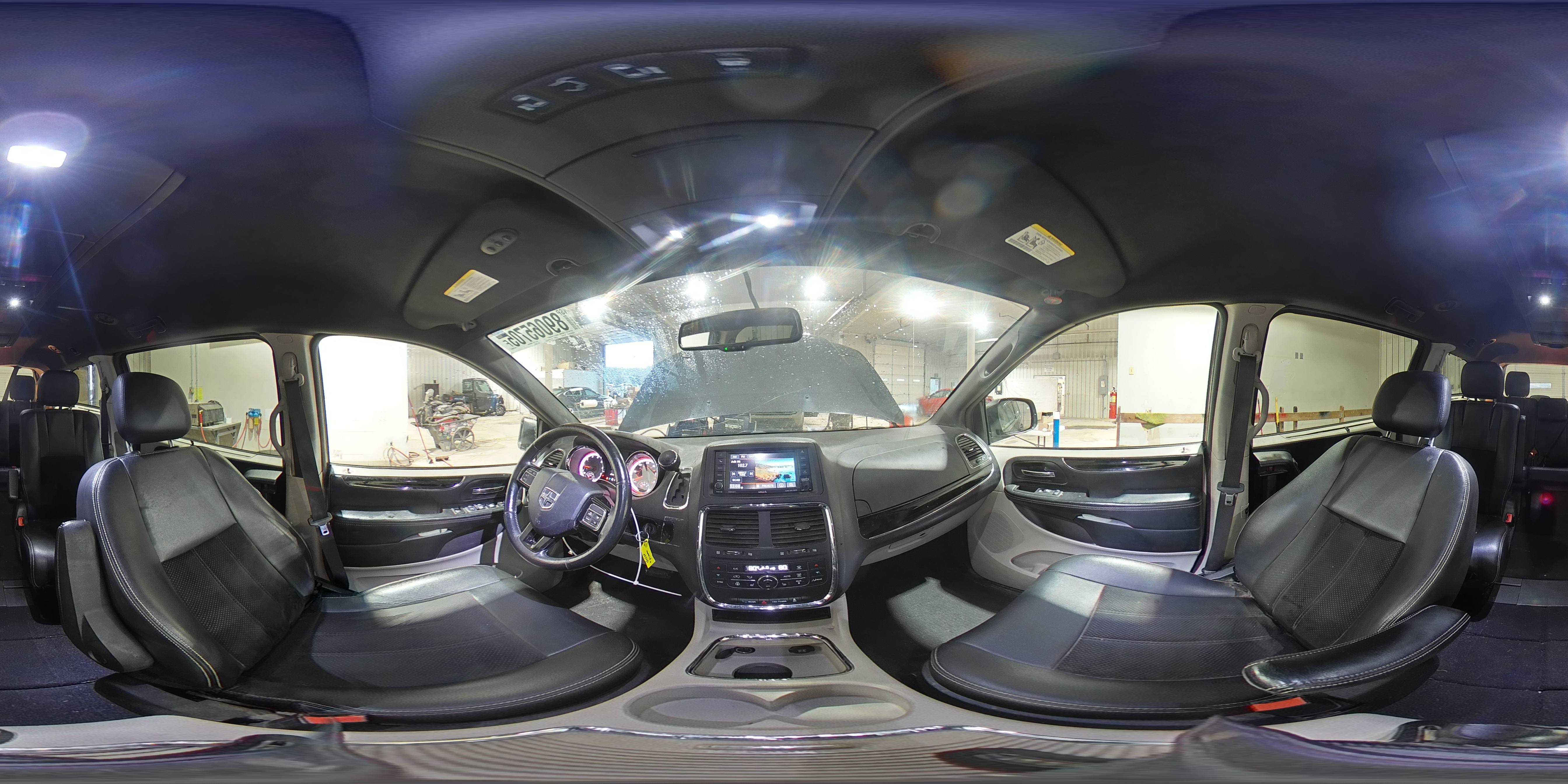 2016 Dodge Caravan - Image 15