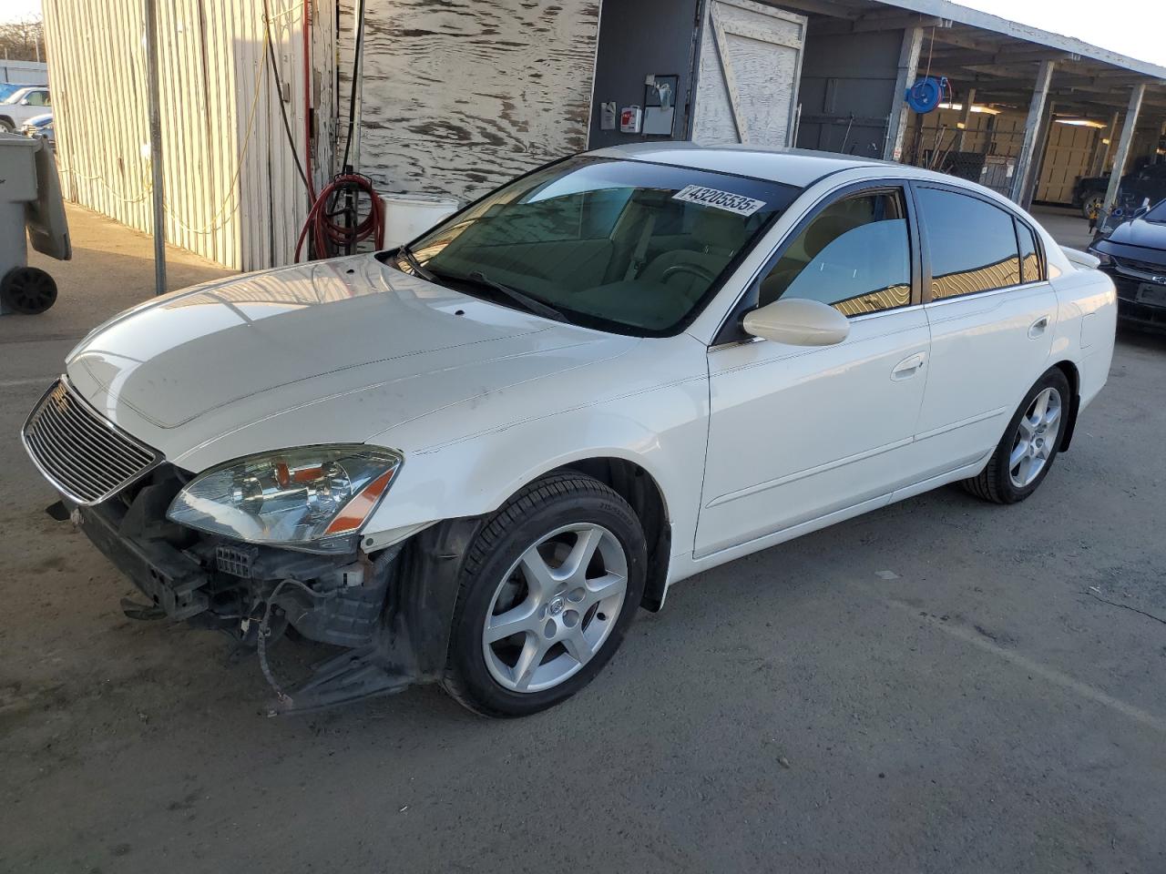 2004 Nissan Altima - Image 1
