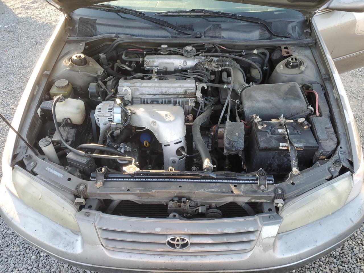 1998 Toyota Camry - Image 11