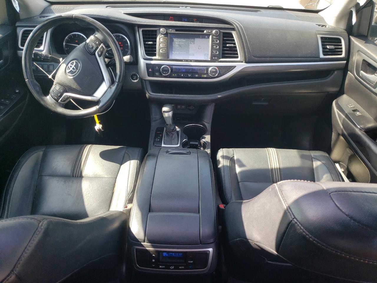 2018 Toyota Highlander - Image 8