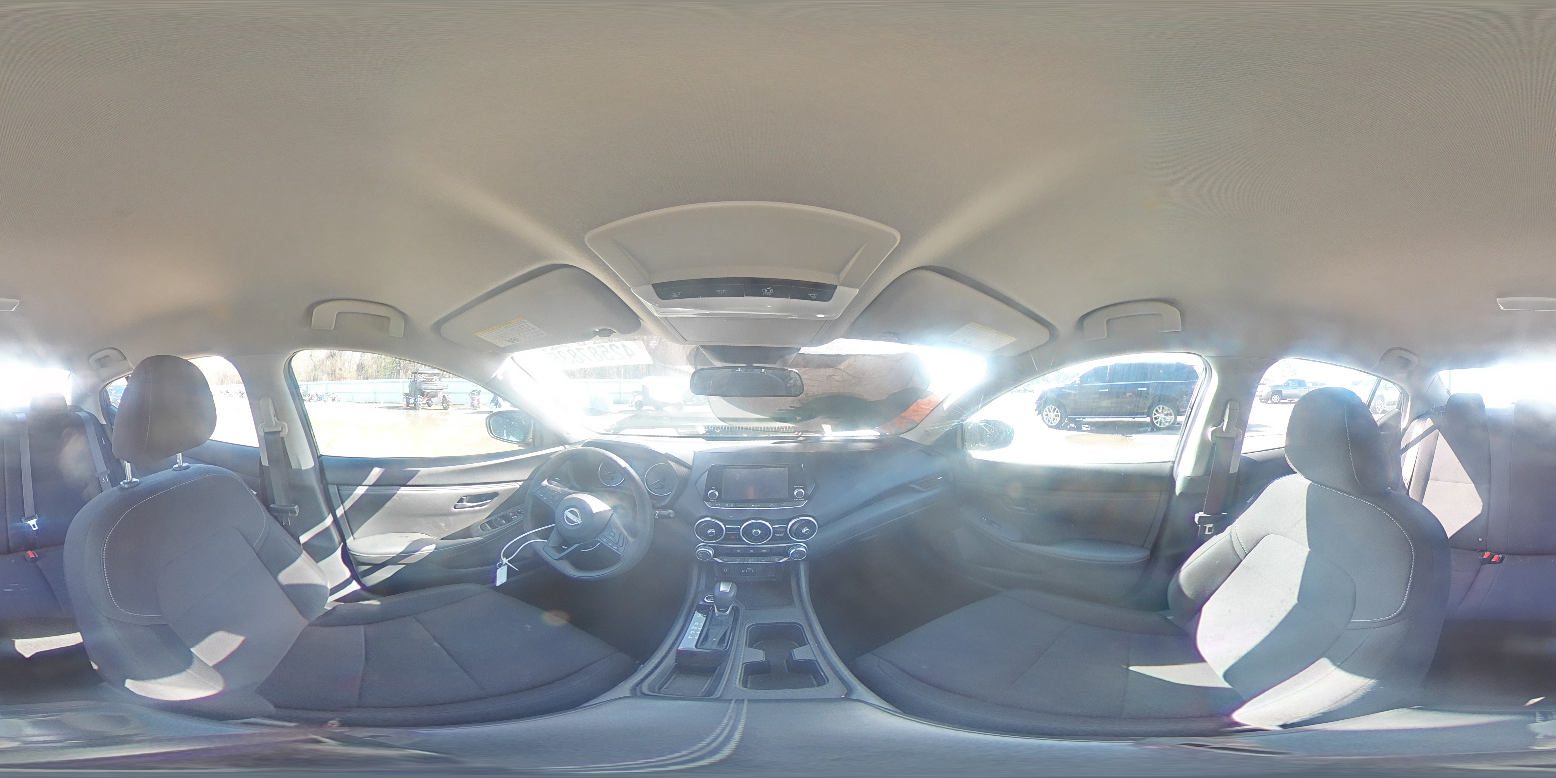 2024 Nissan Sentra - Image 14