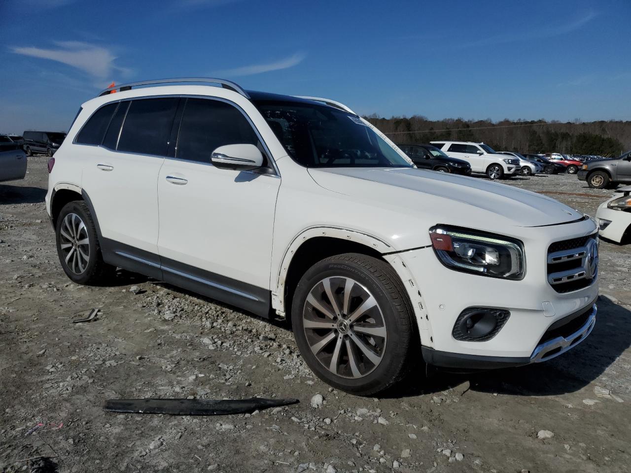 2020 Mercedes-Benz GLB - Image 4