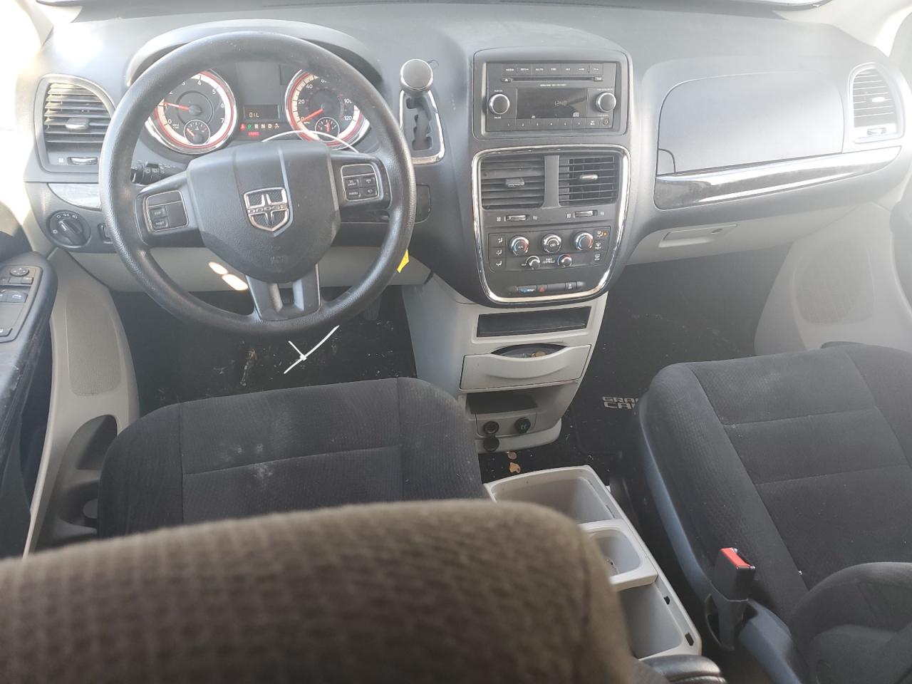 2014 Dodge Caravan - Image 8