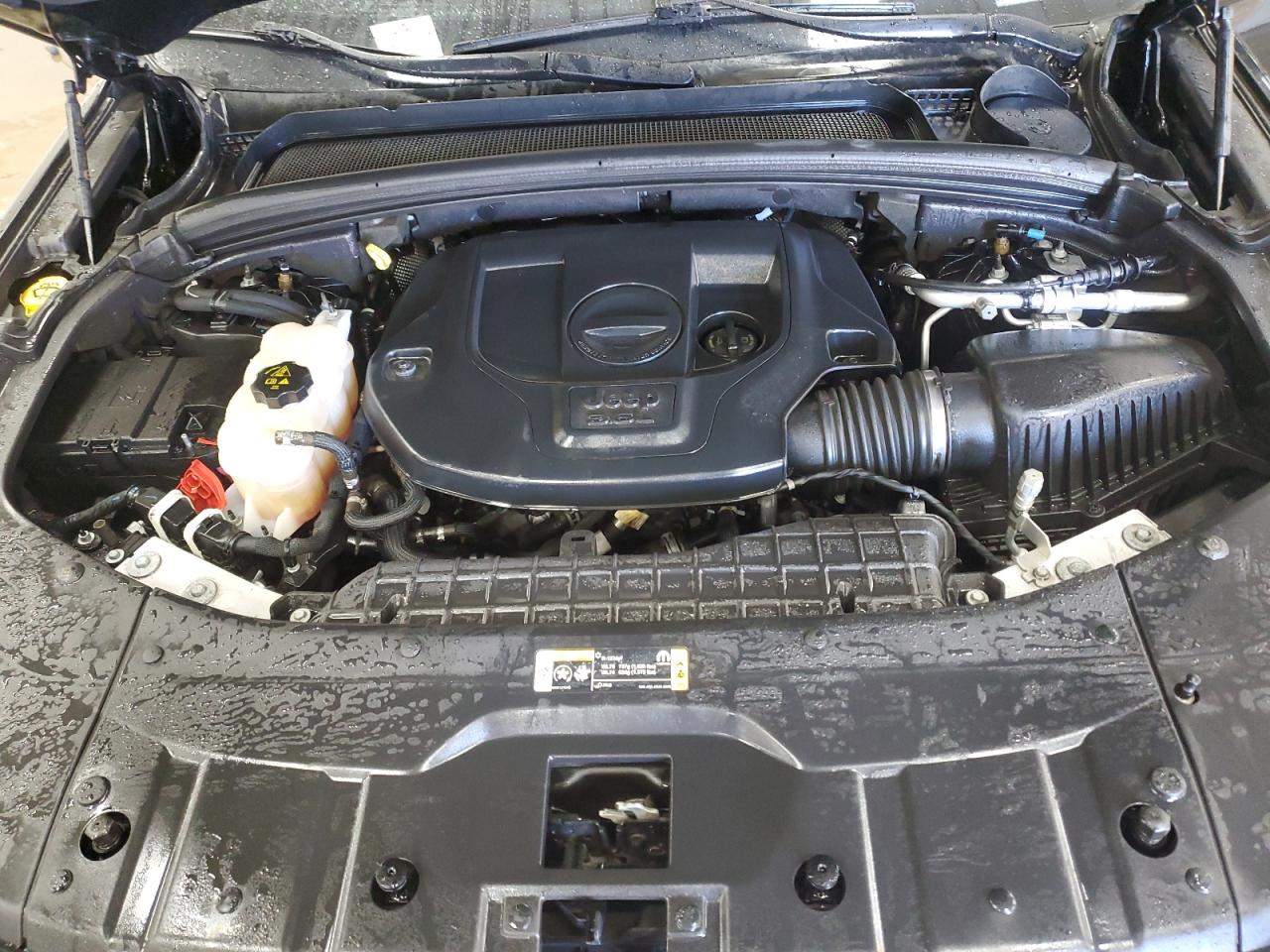 2021 Jeep Grand Cherokee - Image 12