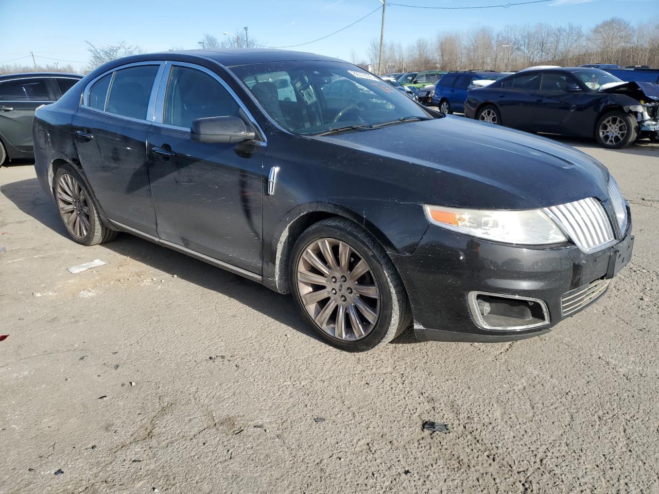 2012 Lincoln MKS - Image 4