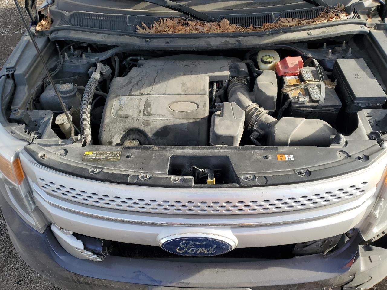 2012 Ford Explorer - Image 12