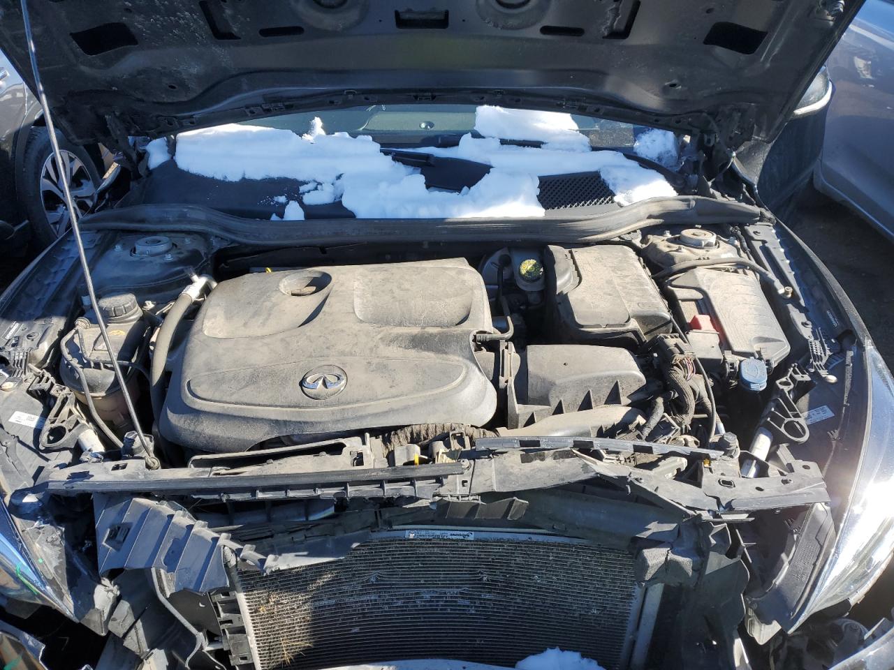 2017 Infiniti QX30 - Image 11