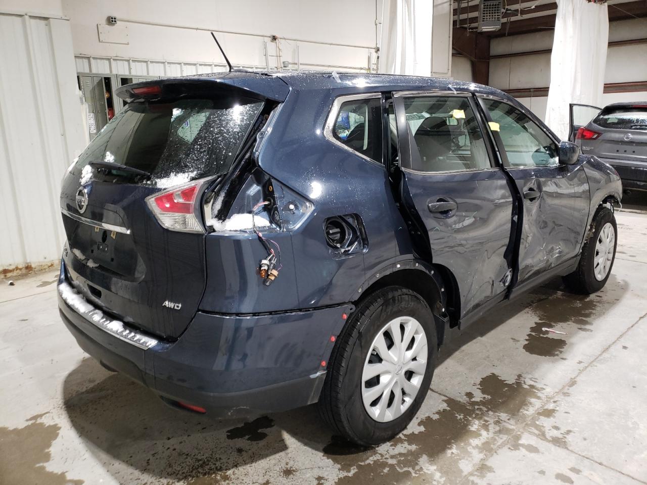 2016 Nissan Rogue - Image 3