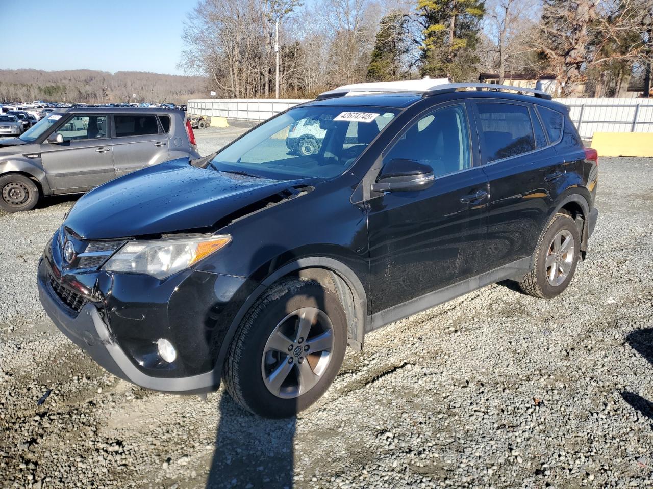 2015 Toyota RAV 4 - Image 1