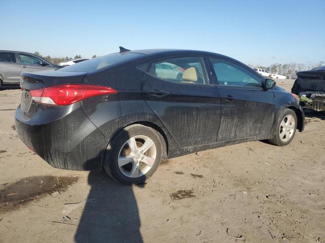  HYUNDAI ELANTRA 2013 Czarny