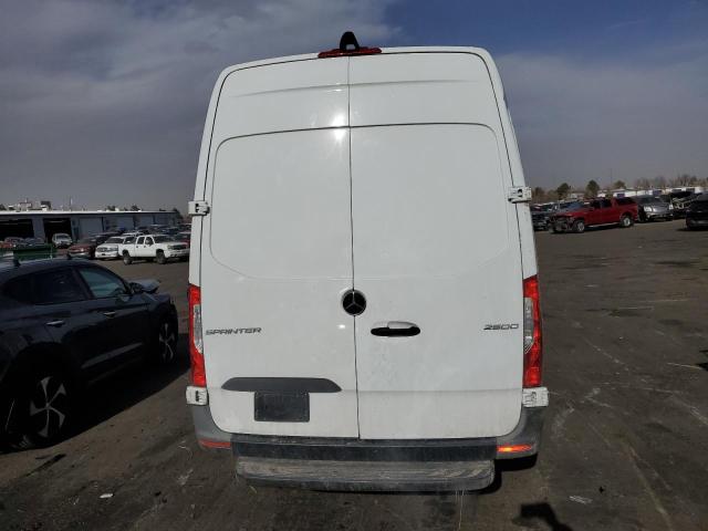  MERCEDES-BENZ SPRINTER 2021 Белы