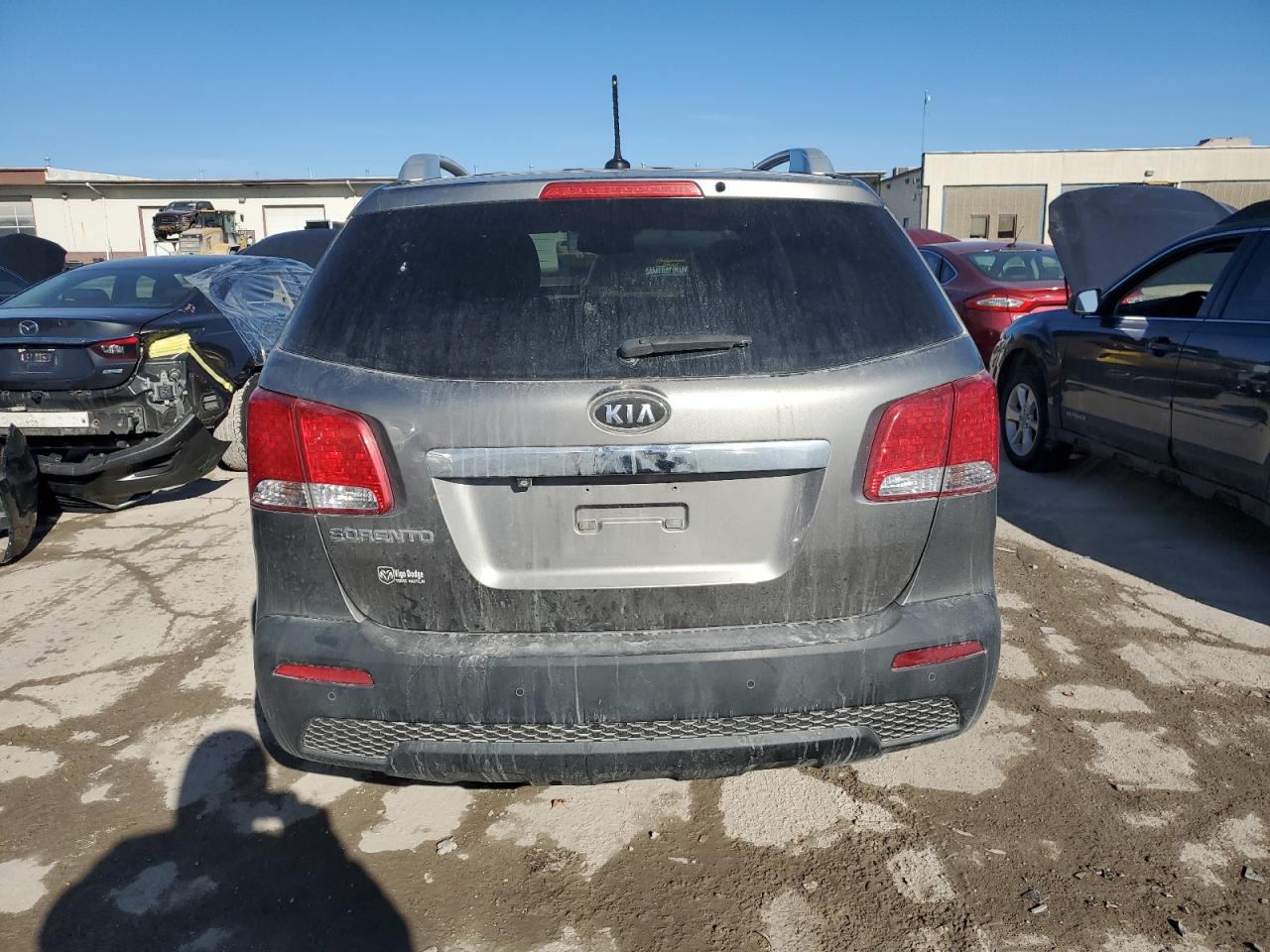 2011 Kia Sorento - Image 6