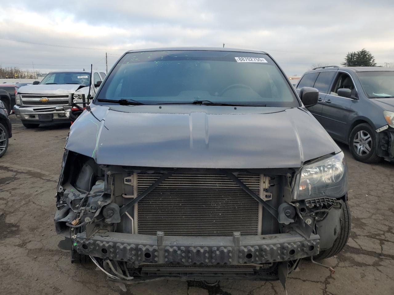2018 Dodge Caravan - Image 5