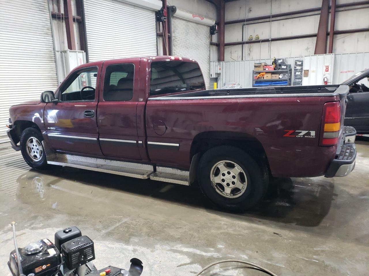 2002 Chevrolet Silverado - Image 2
