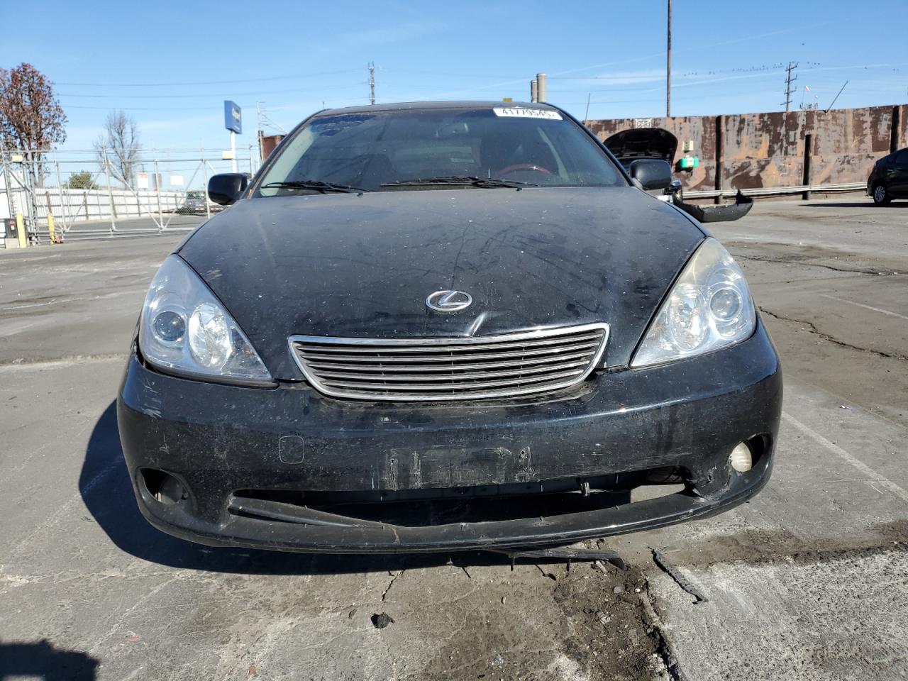 2005 Lexus ES - Image 5
