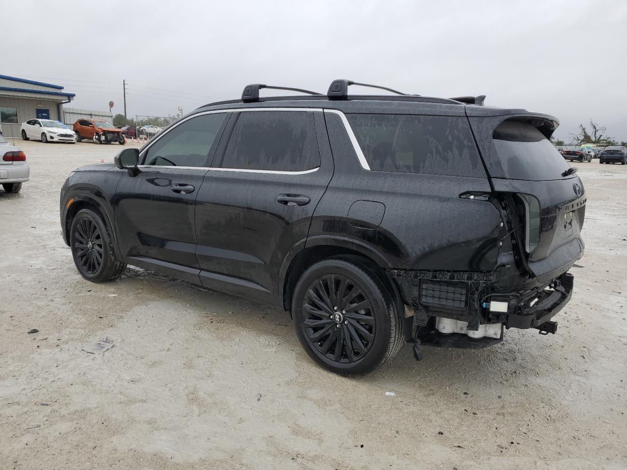 2024 Hyundai Palisade - Image 2
