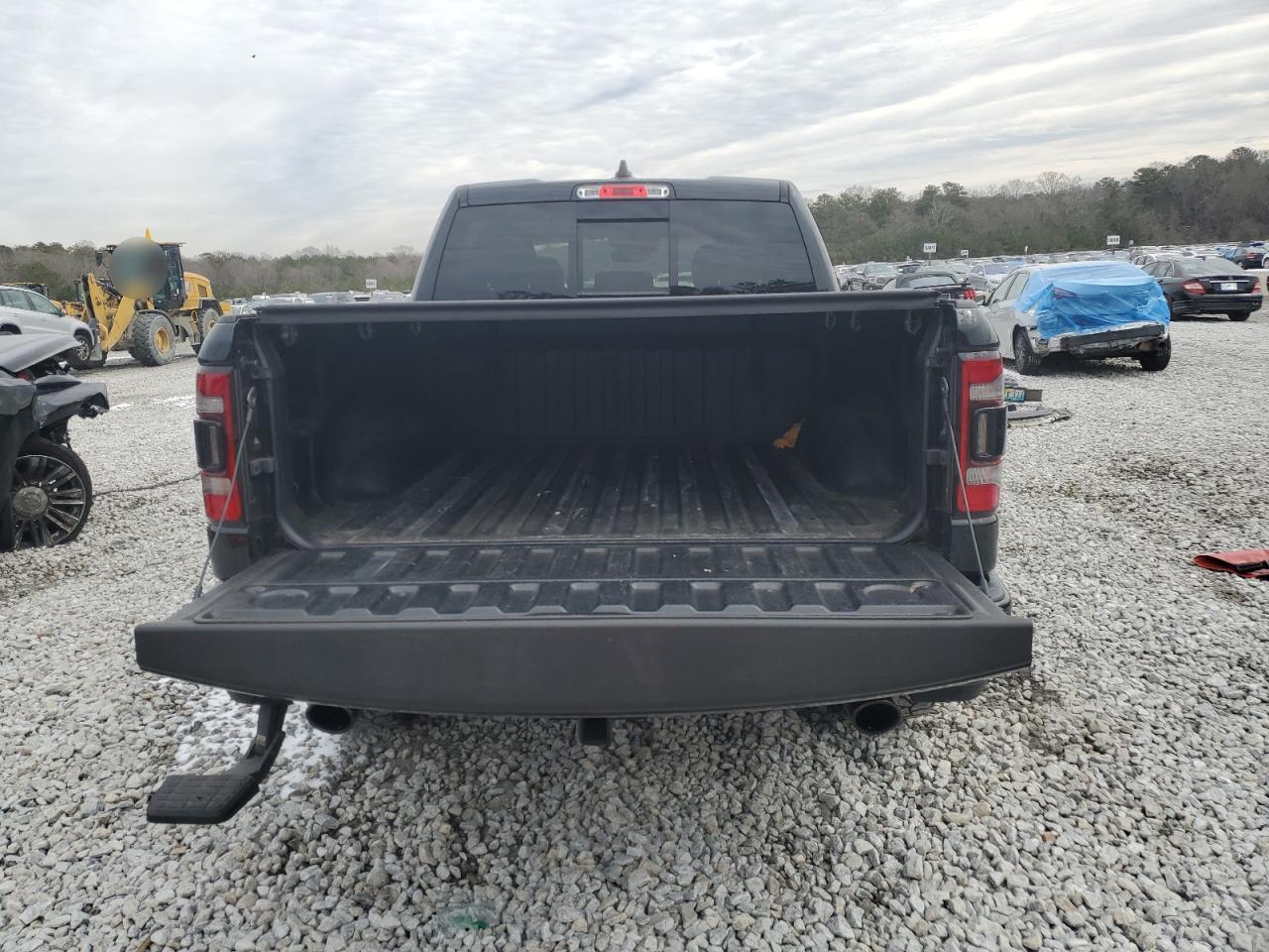 2022 RAM 1500 - Image 6