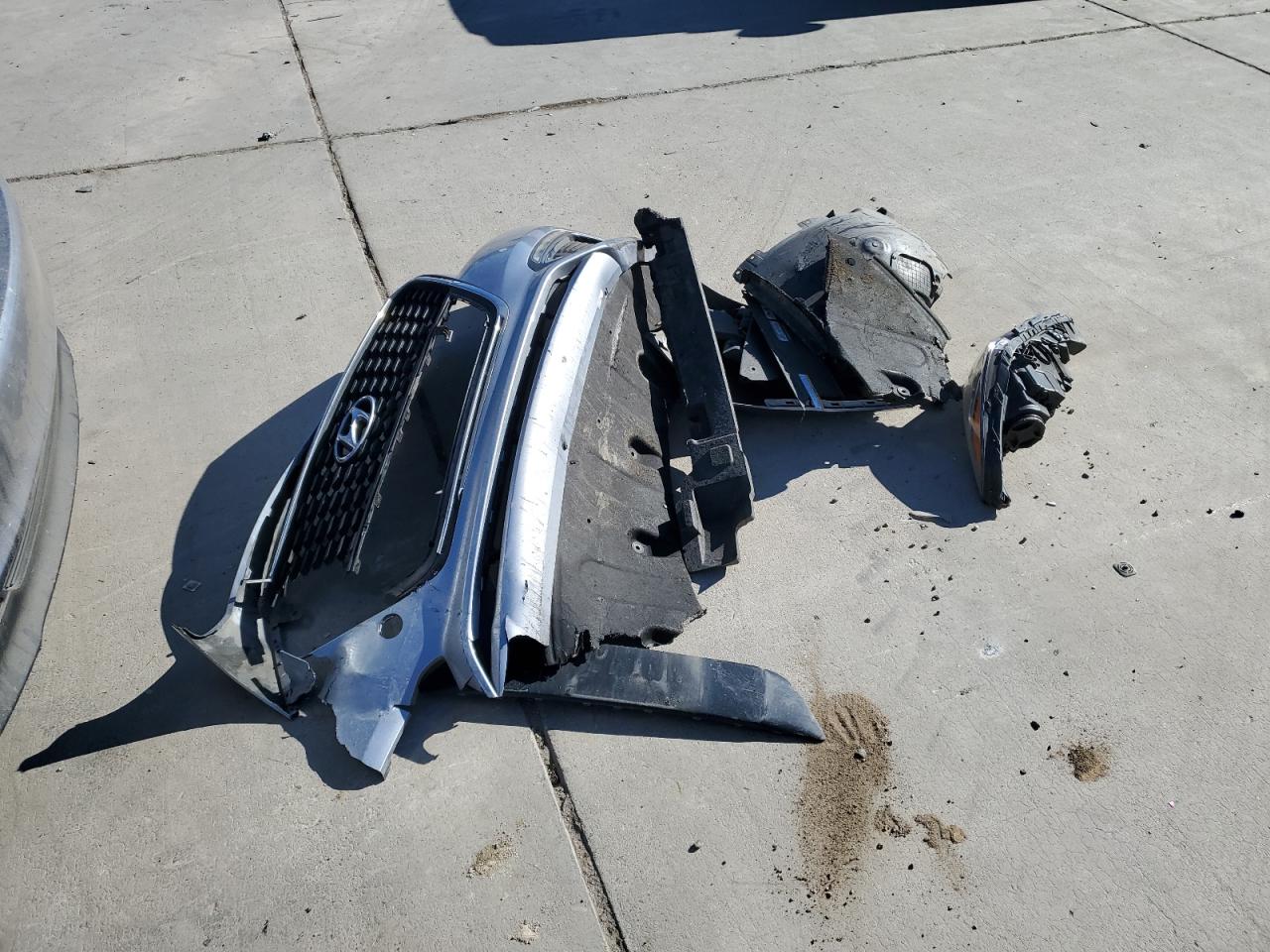 2016 Hyundai Sonata - Image 14
