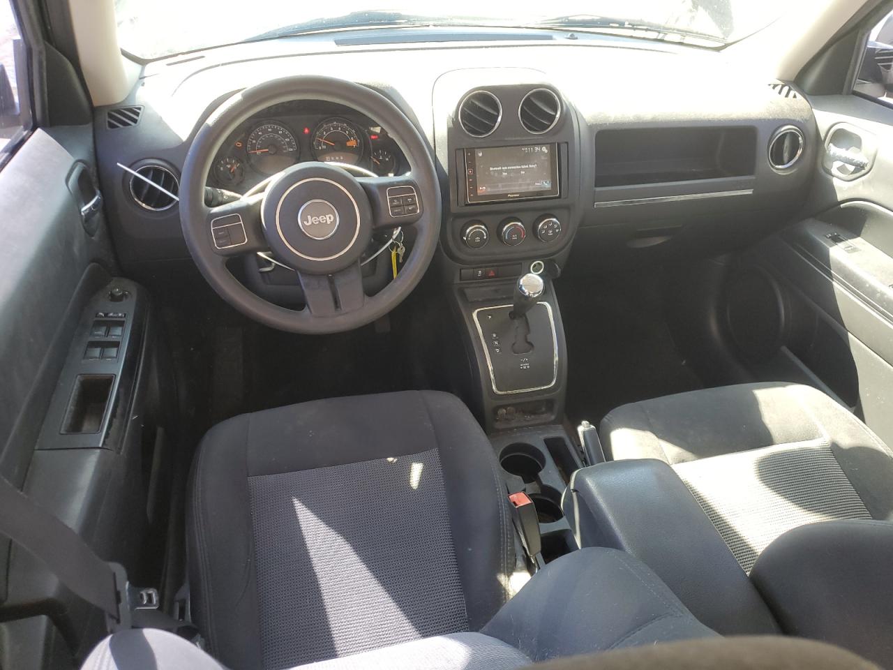 2016 Jeep Liberty (Patriot) - Image 8