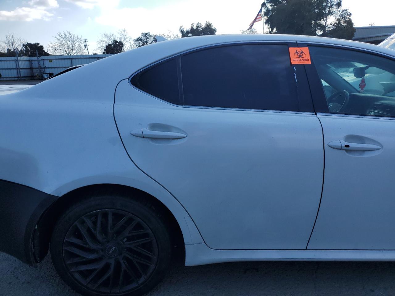 2010 Lexus IS - Image 10