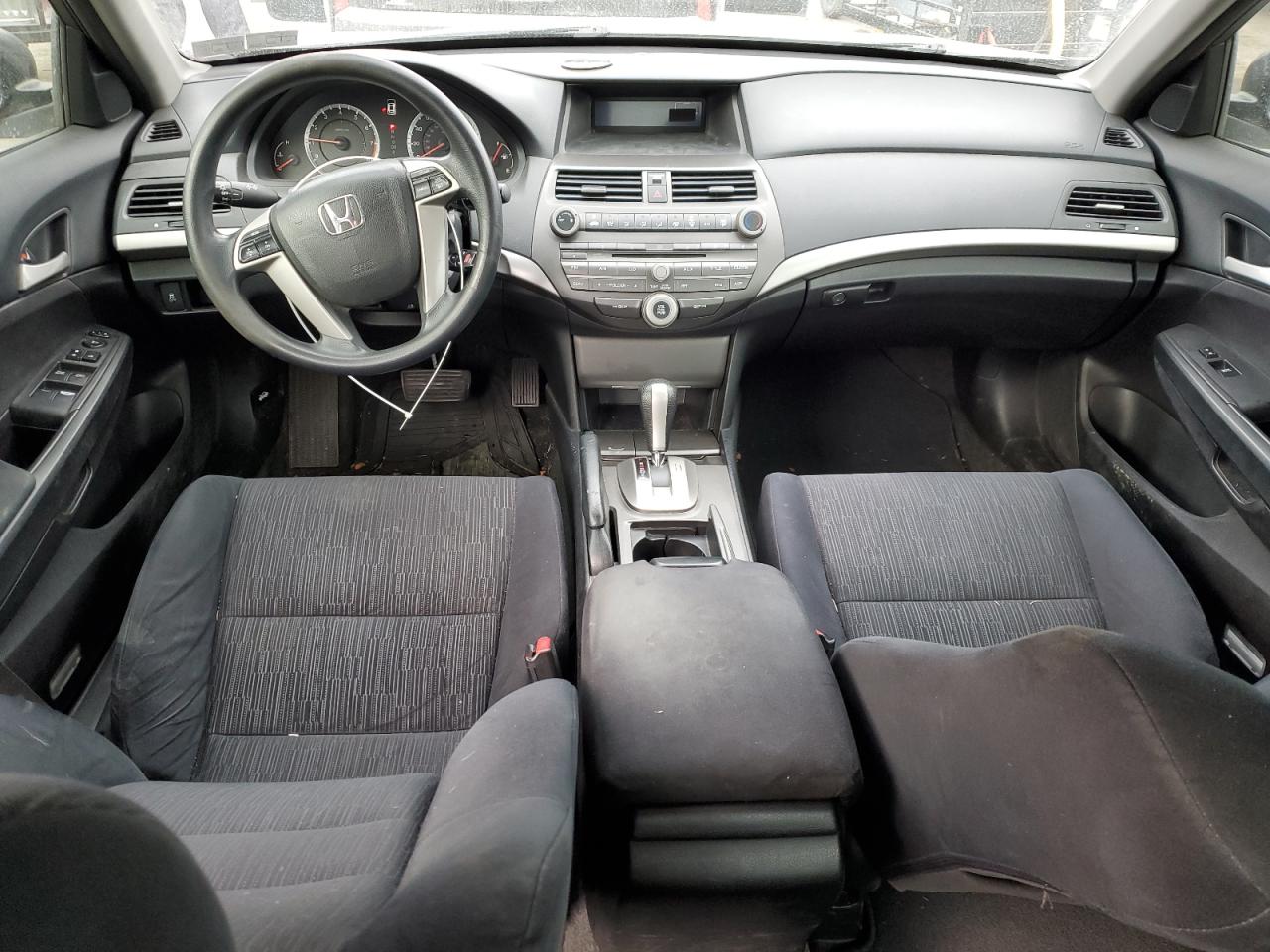 2011 Honda Accord - Image 8