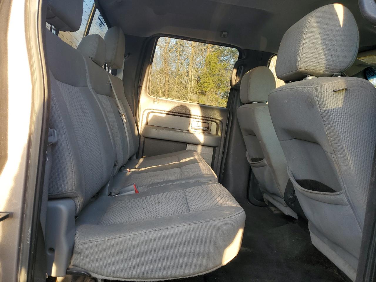 2013 Ford F-150 - Image 10