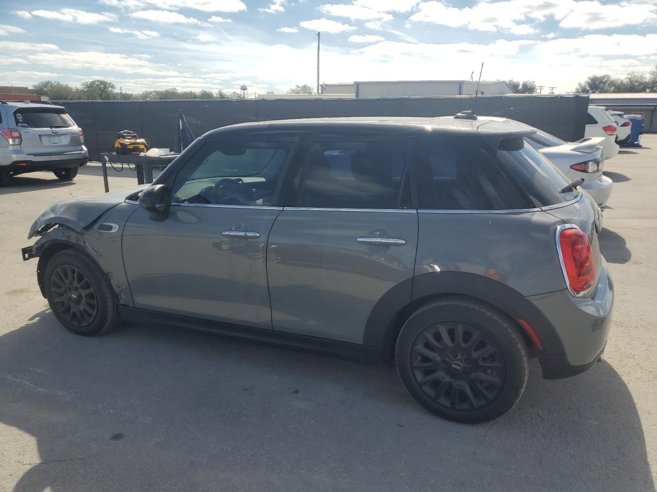 2019 MINI Cooper - Image 2