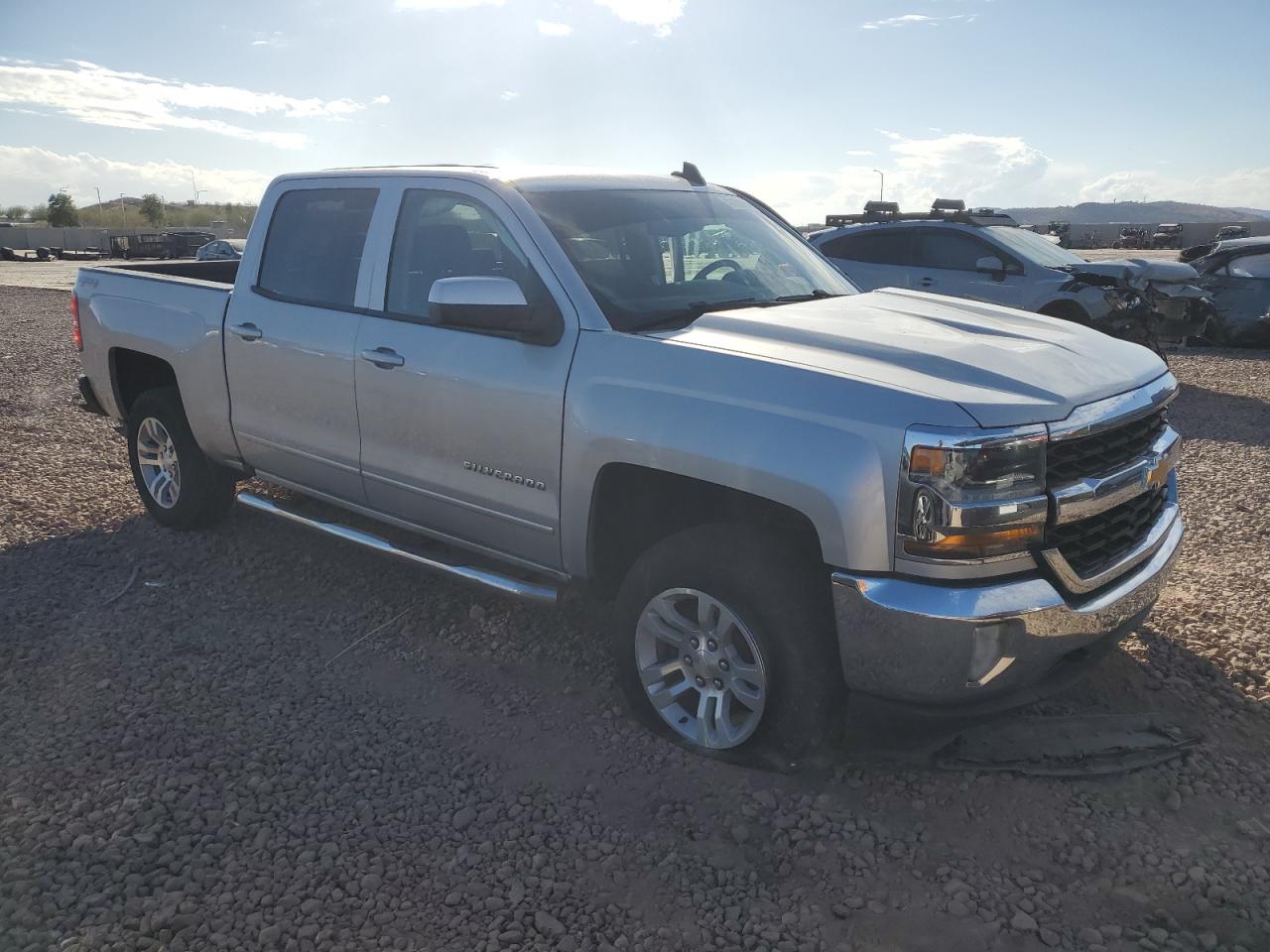 2017 Chevrolet Silverado - Image 4