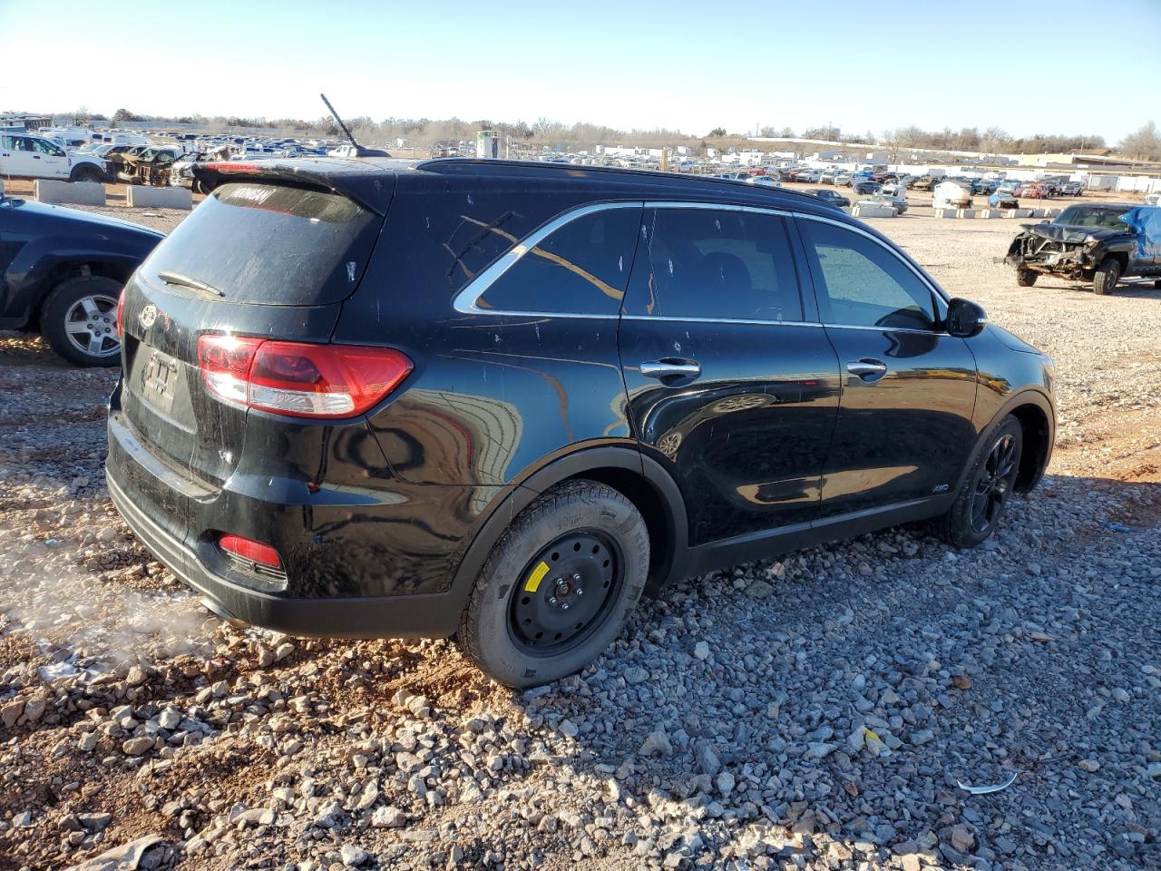 2019 Kia Sorento - Image 3