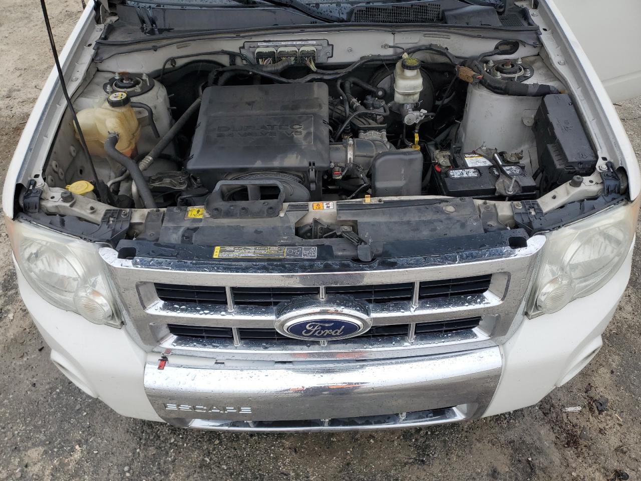2012 Ford Escape - Image 12